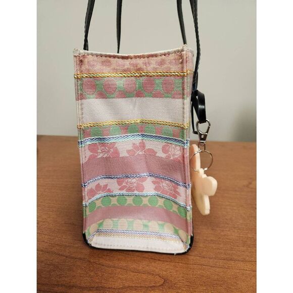 Kate Spade Vintage with a Unbranded Easter Charm - Picture 7 of 11